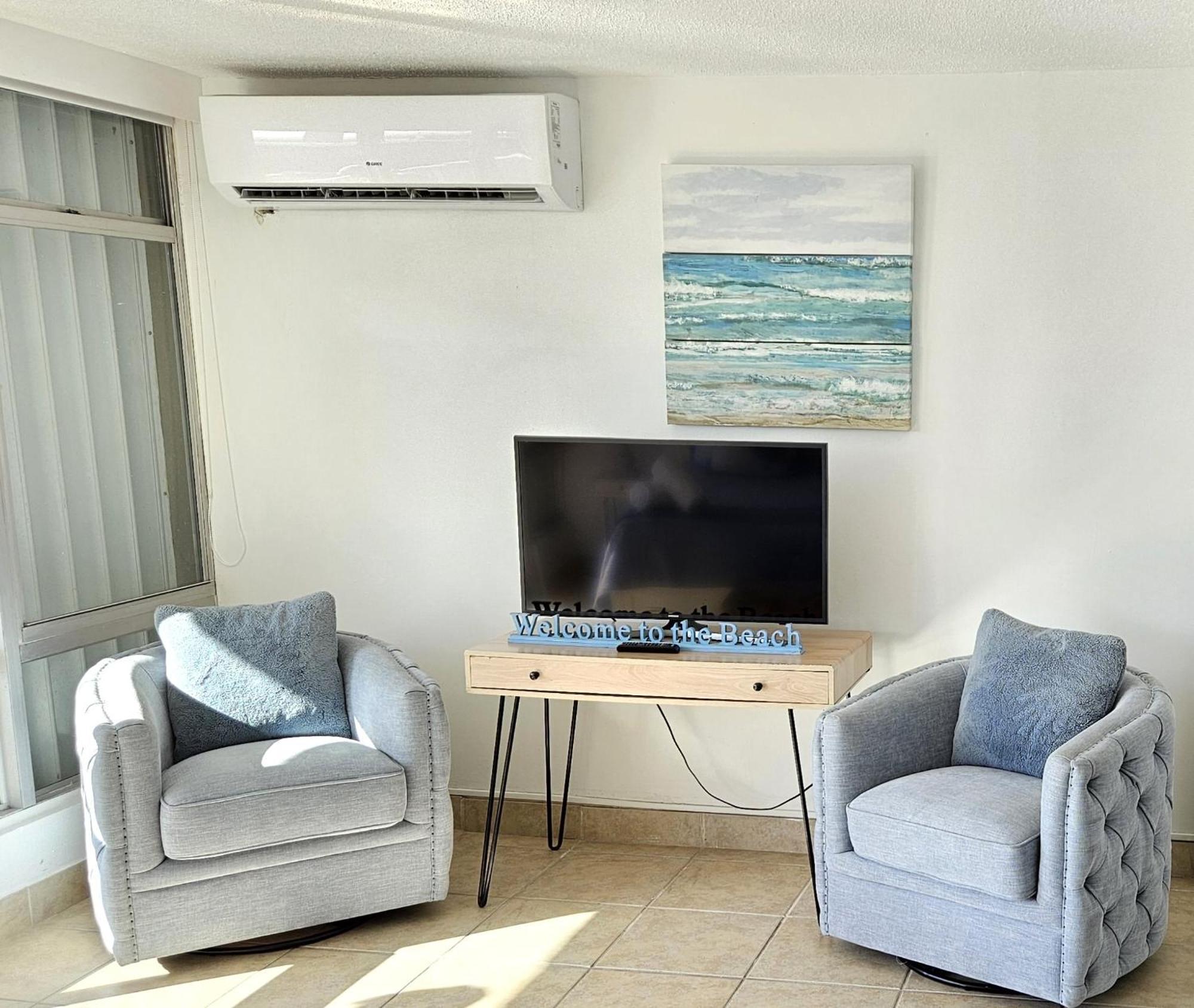 Apartamento Kasa Seaview At Coral - For 2 Balcony Beachfront Building Pool San Juan